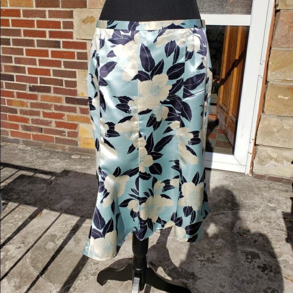 Banana Republic - Floral Skirt